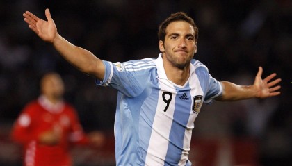 okooo|中国女足备战亚洲杯 新帅亮相展现全新战术体系