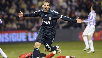 okooo|中国游泳队闪耀世锦赛 新星崛起老将坚守 巴黎奥运前景可期